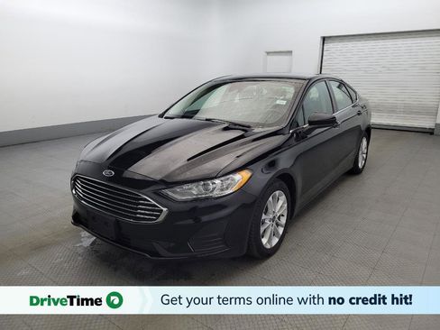 Used 2020 Ford Fusion SE image 1