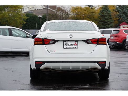 Used 2022 Nissan Altima 2.5 S image 4