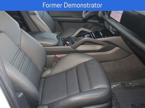 Certified 2026 Porsche Cayenne GTS AWD/4WD image 26