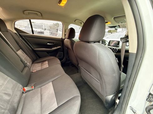 Used 2020 Nissan Sentra SR FWD image 32