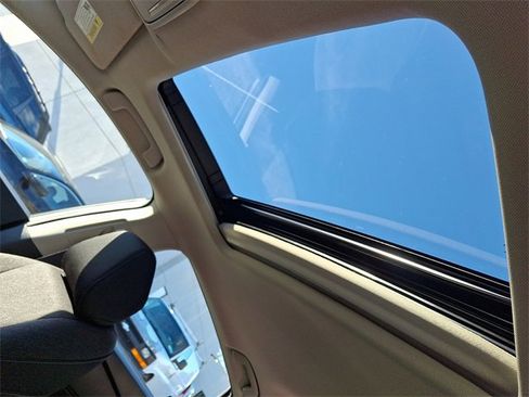 Certified 2024 Honda Accord EX image 14