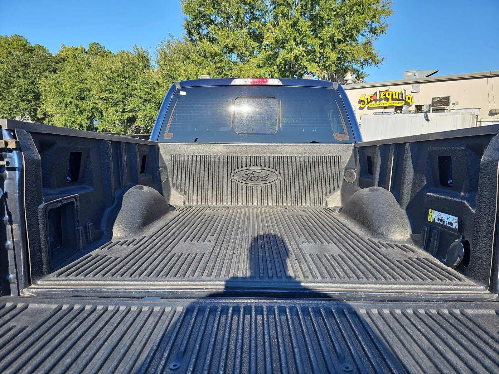 Used 2022 Ford F150 Lariat AWD/4WD image 12
