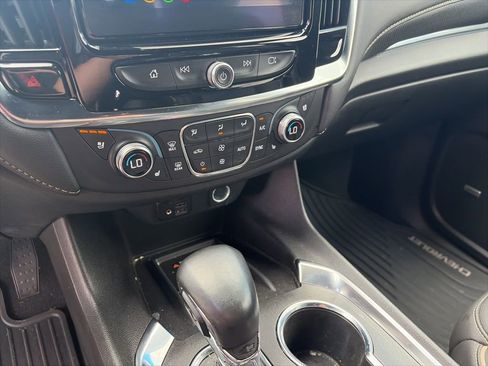 Used 2023 Chevrolet Traverse Premier w/ Redline Edition image 15