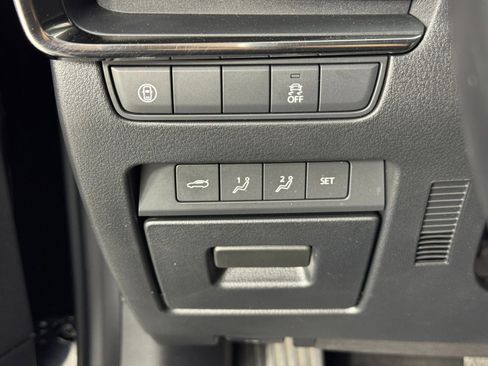 Used 2019 MAZDA MAZDA3 Sedan w/ Preferred Package image 16