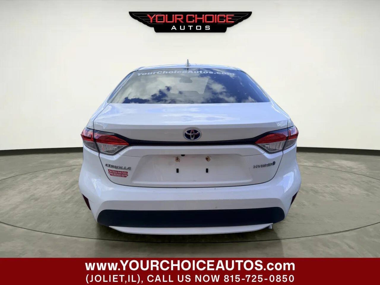 Used 2021 Toyota Corolla LE FWD image 4