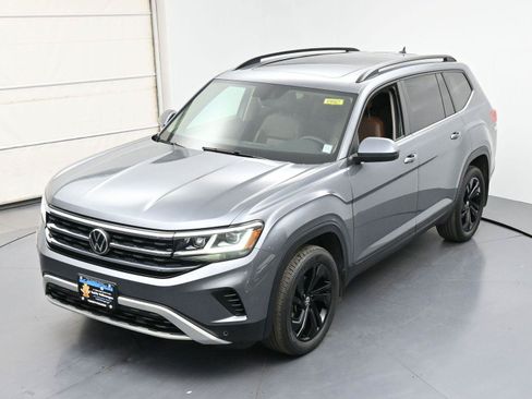Used 2022 Volkswagen Atlas SE w/ Panoramic Sunroof Package AWD/4WD image 38
