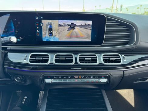 Used 2025 Mercedes-Benz GLE 53 AMG 4MATIC image 8