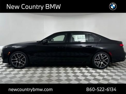 New 2026 BMW 760i xDrive w/ Premium Package image 4