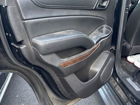 Used 2016 Chevrolet Tahoe LT w/ Luxury Package image 28