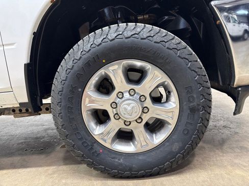 Used 2019 RAM 2500 Big Horn image 37