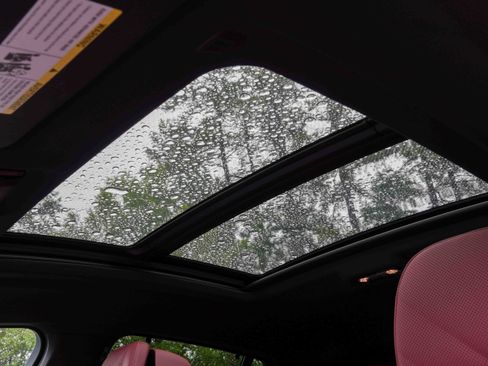 Certified 2025 BMW X6 M60i image 15