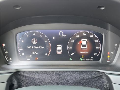 Used 2025 Honda Accord SE image 14