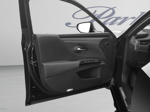 Used 2025 Lexus ES 350 w/ Premium Package FWD image 12