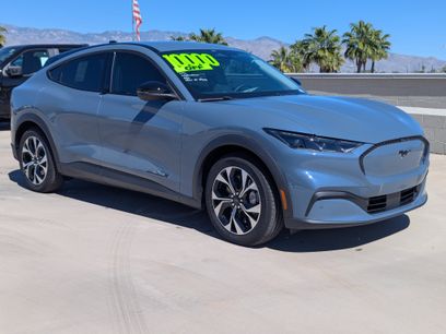 New 2024 Ford Mustang Mach-E Select w/ Comfort Package Lite