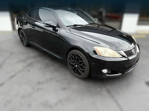 Used 2010 Lexus IS 250C image 7