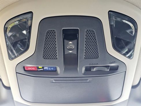 Certified 2023 Subaru Outback Limited image 35