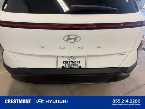 Used 2024 Hyundai Kona SEL AWD/4WD image 17
