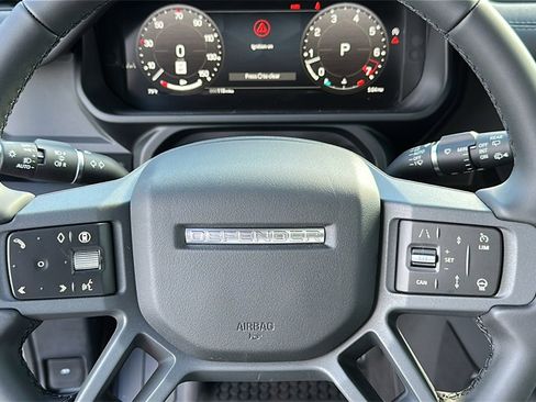 New 2025 Land Rover Defender 110 S image 13