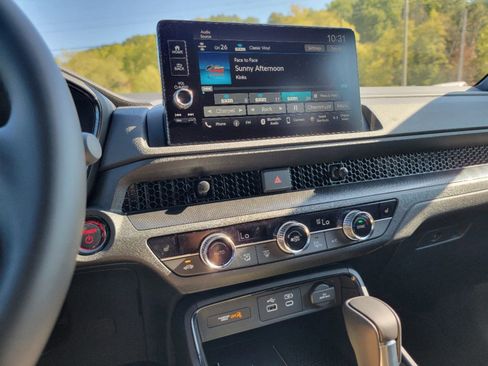 Used 2025 Honda CR-V Sport-L image 14