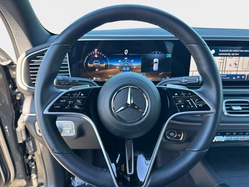 Used 2025 Mercedes-Benz GLE 350 4MATIC image 28