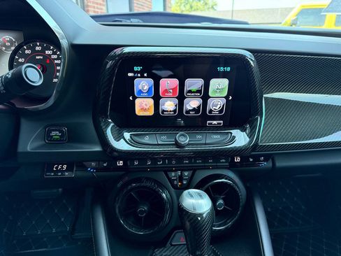 Used 2017 Chevrolet Camaro SS RWD image 19