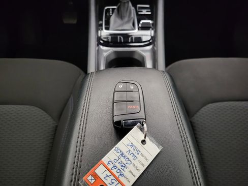 Used 2023 Jeep Compass Sport image 41