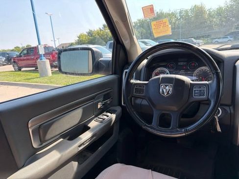 Used 2017 RAM 1500 Big Horn AWD/4WD image 18