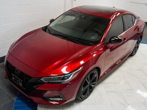 Used 2022 Nissan Sentra SR w/ SR Premium Package image 41