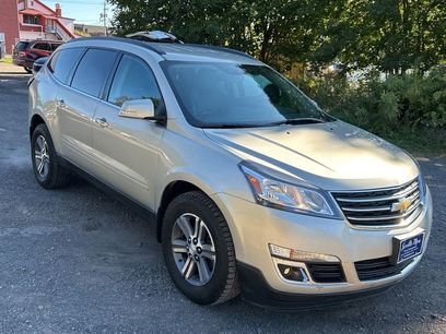Used 2017 Chevrolet Traverse LT
