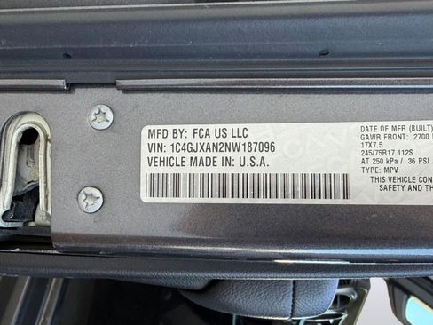 Used 2022 Jeep Wrangler Sport S image 19