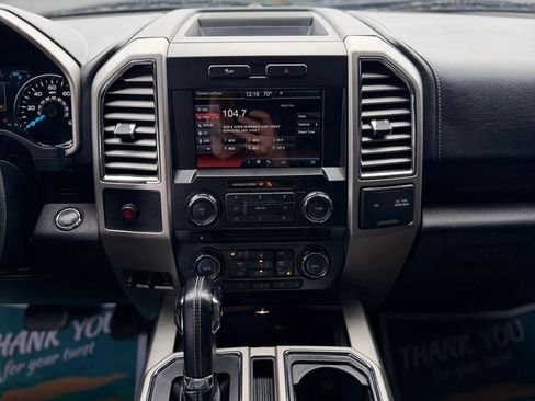 Used 2015 Ford F150 Lariat RWD image 9