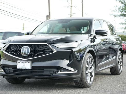 Certified 2024 Acura MDX SH-AWD w/ Technology Package image 2