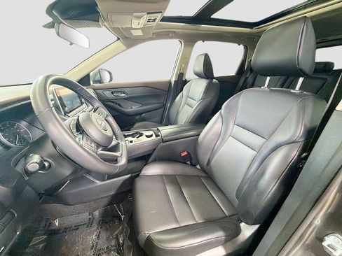 Used 2023 Nissan Rogue SV w/ SV Premium B Package AWD/4WD image 22