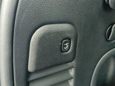 Used 2021 Jeep Grand Cherokee Limited w/ Luxury Group II image 13