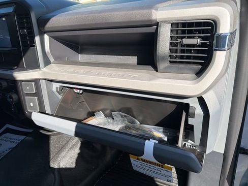 New 2025 Ford F550 4x4 Regular Cab Super Duty image 29
