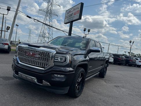 Used 2016 GMC Sierra 1500 Denali w/ Enhanced Driver Alert Package AWD/4WD image 4