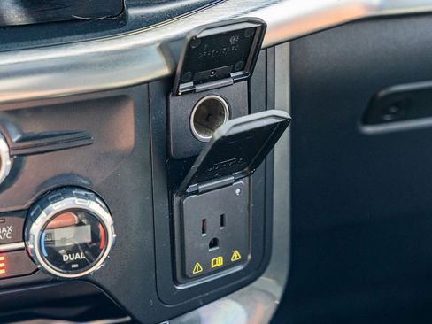 Used 2021 Ford F150 Lariat image 30