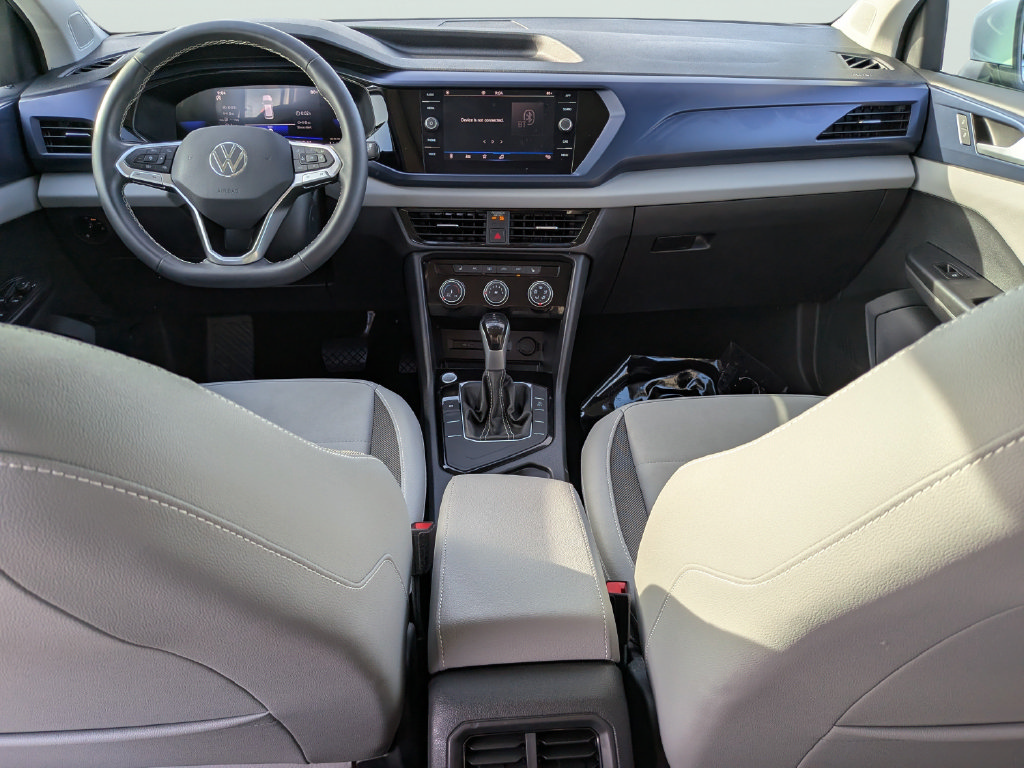 Certified 2023 Volkswagen Taos SE w/ Panoramic Sunroof Package FWD image 11