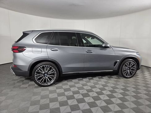 Used 2025 BMW X5 sDrive40i w/ Premium Package RWD image 4