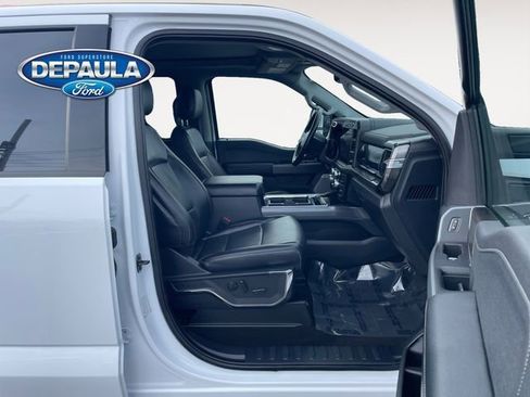 Used 2024 Ford F250 Lariat w/ Black Appearance Package image 19
