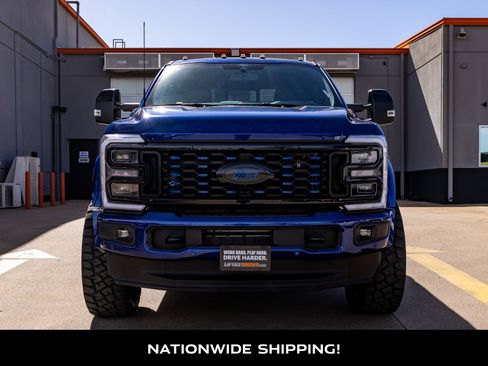 Used 2026 Ford F450 Platinum w/ FX4 Off-Road Package image 4