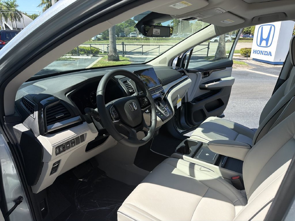 New 2027 Honda Odyssey Touring image 19