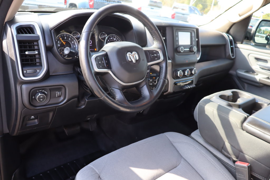 Used 2020 RAM 1500 Big Horn AWD/4WD image 5