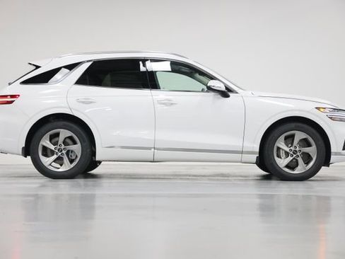 New 2026 Genesis GV70 2.5T Select AWD/4WD image 16
