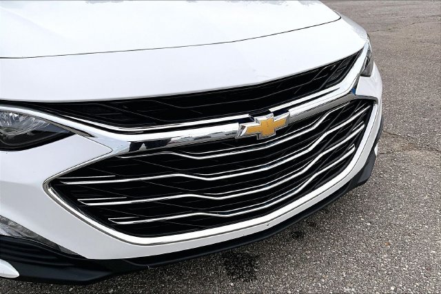 Used 2024 Chevrolet Malibu LT FWD image 30