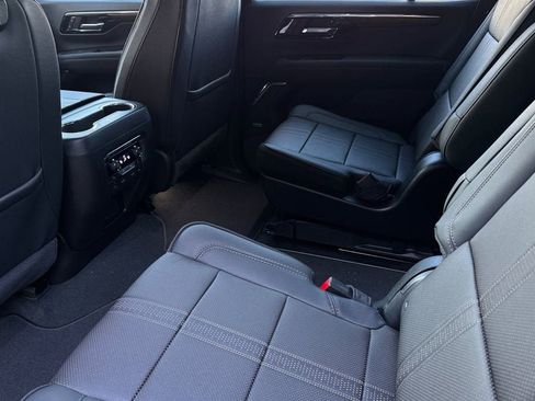 New 2026 Chevrolet Tahoe High Country image 12