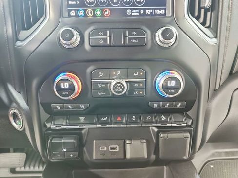 Used 2023 GMC Sierra 2500 AT4 w/ Gooseneck/5TH Wheel Package AWD/4WD image 30