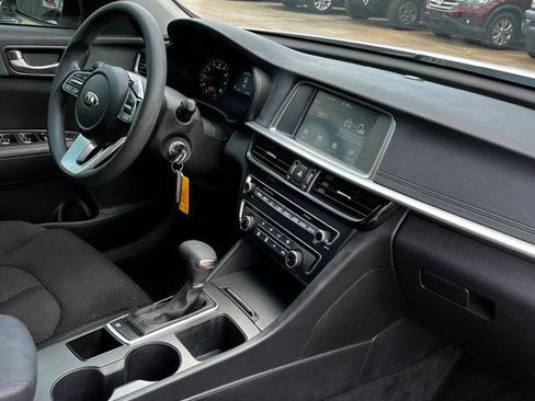 Used 2020 Kia Optima LX FWD image 21