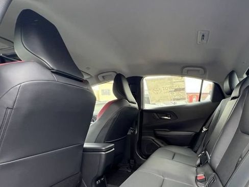 New 2026 Toyota Prius Plug-In Hybrid FWD image 18