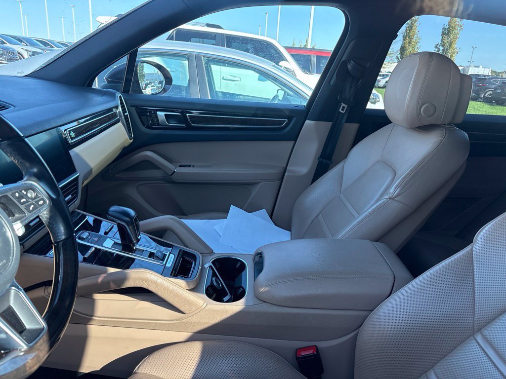 Used 2019 Porsche Cayenne AWD/4WD image 20